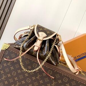 Odyssée Monogram M25085